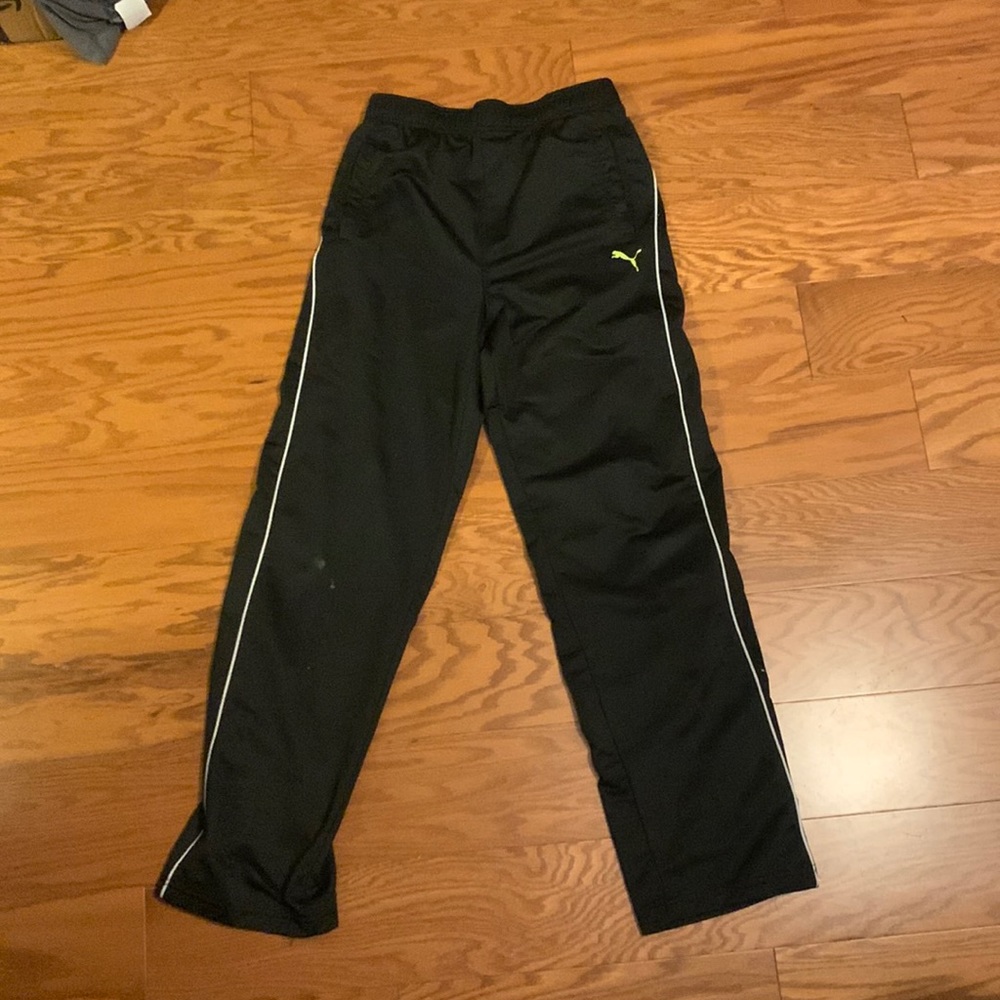 XL youth Puma sweats